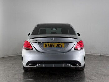 Used Mercedes-Benz C Class 2018 for sale - 77246737: Photo