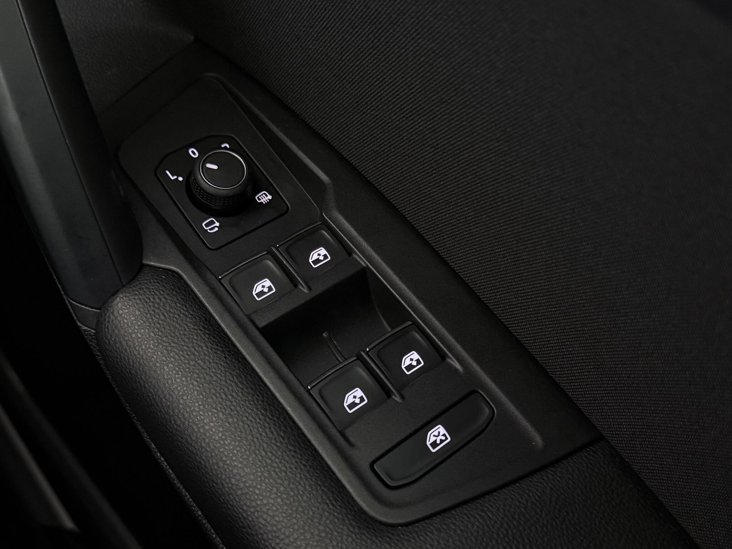 Used Volkswagen Tiguan 2021 for sale - 76467378: Photo 24