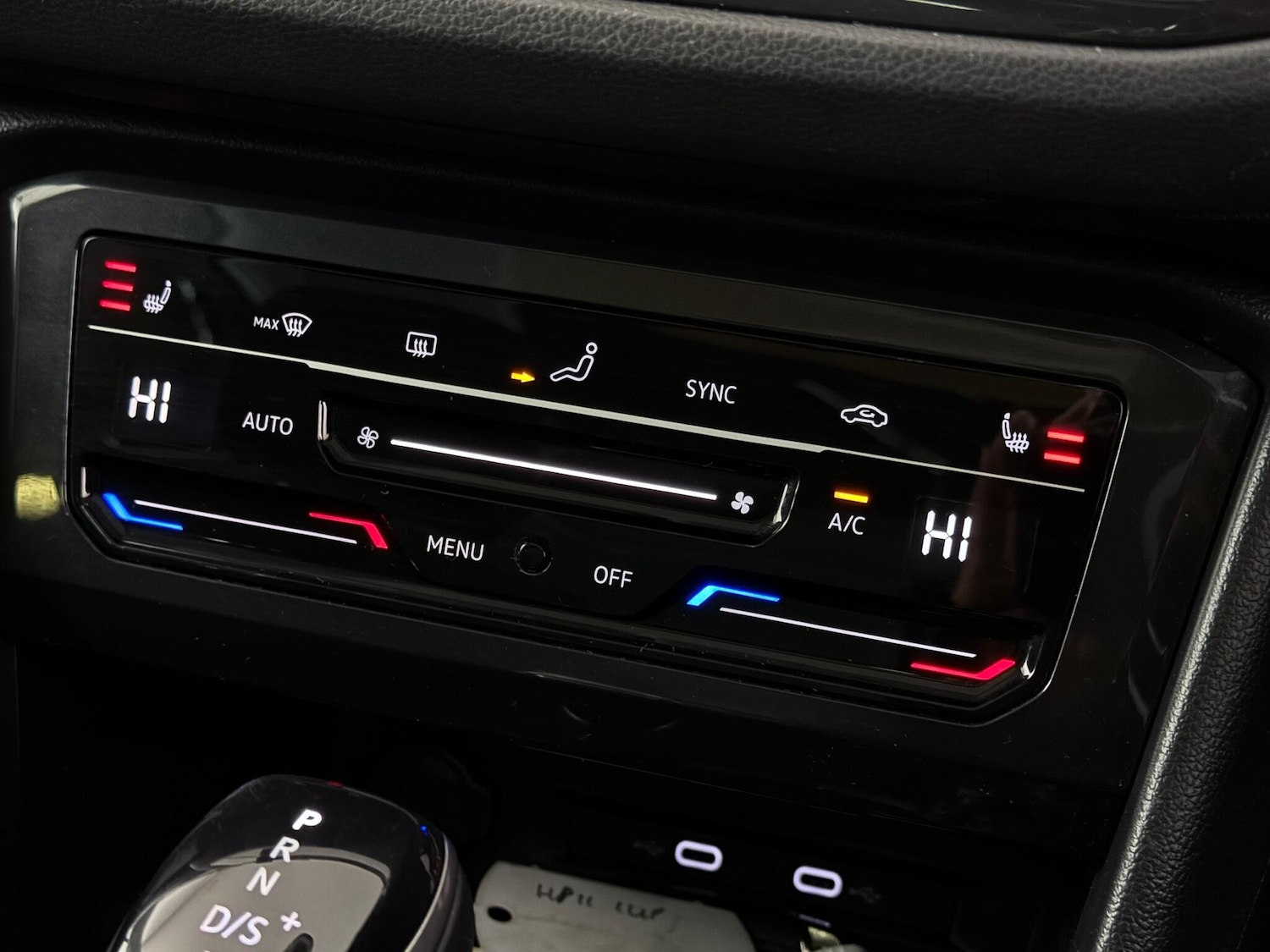 Used Volkswagen Tiguan 2021 for sale - 76467378: Photo 41