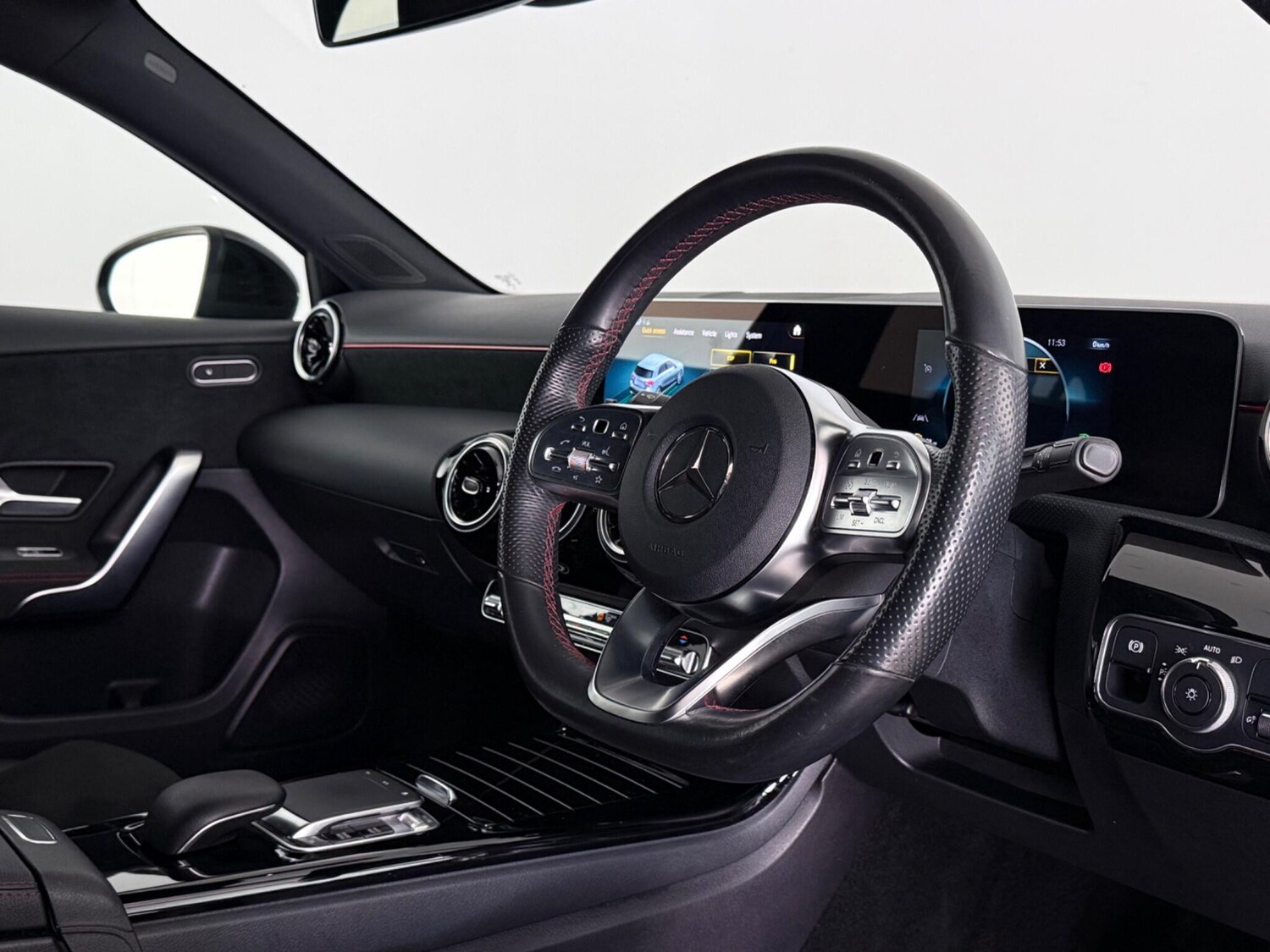 Used Mercedes-Benz A-Class 2019 for sale - 77902224: Photo 10