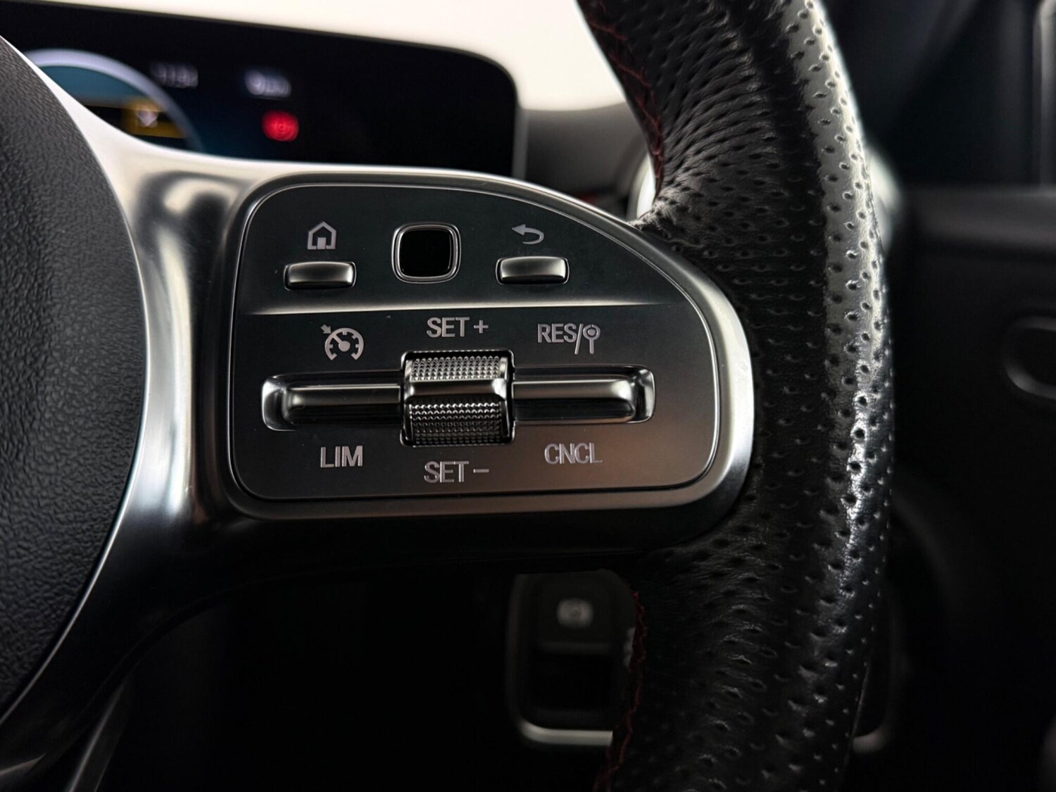 Used Mercedes-Benz A-Class 2019 for sale - 77902224: Photo 19