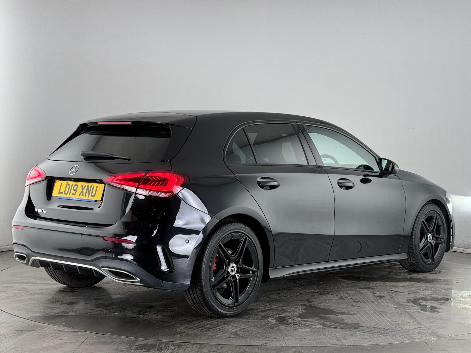 Used Mercedes-Benz A-Class 2019 for sale - 77902224: Photo 3