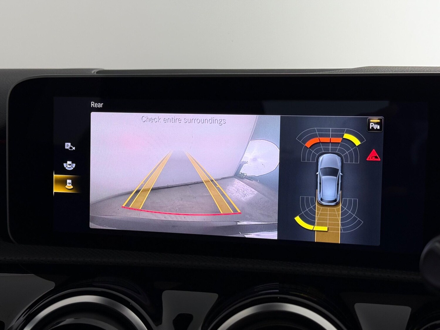 Used Mercedes-Benz A-Class 2019 for sale - 77902224: Photo 31