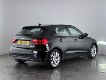 Used Audi A1 2019 for sale - 76801491: Photo