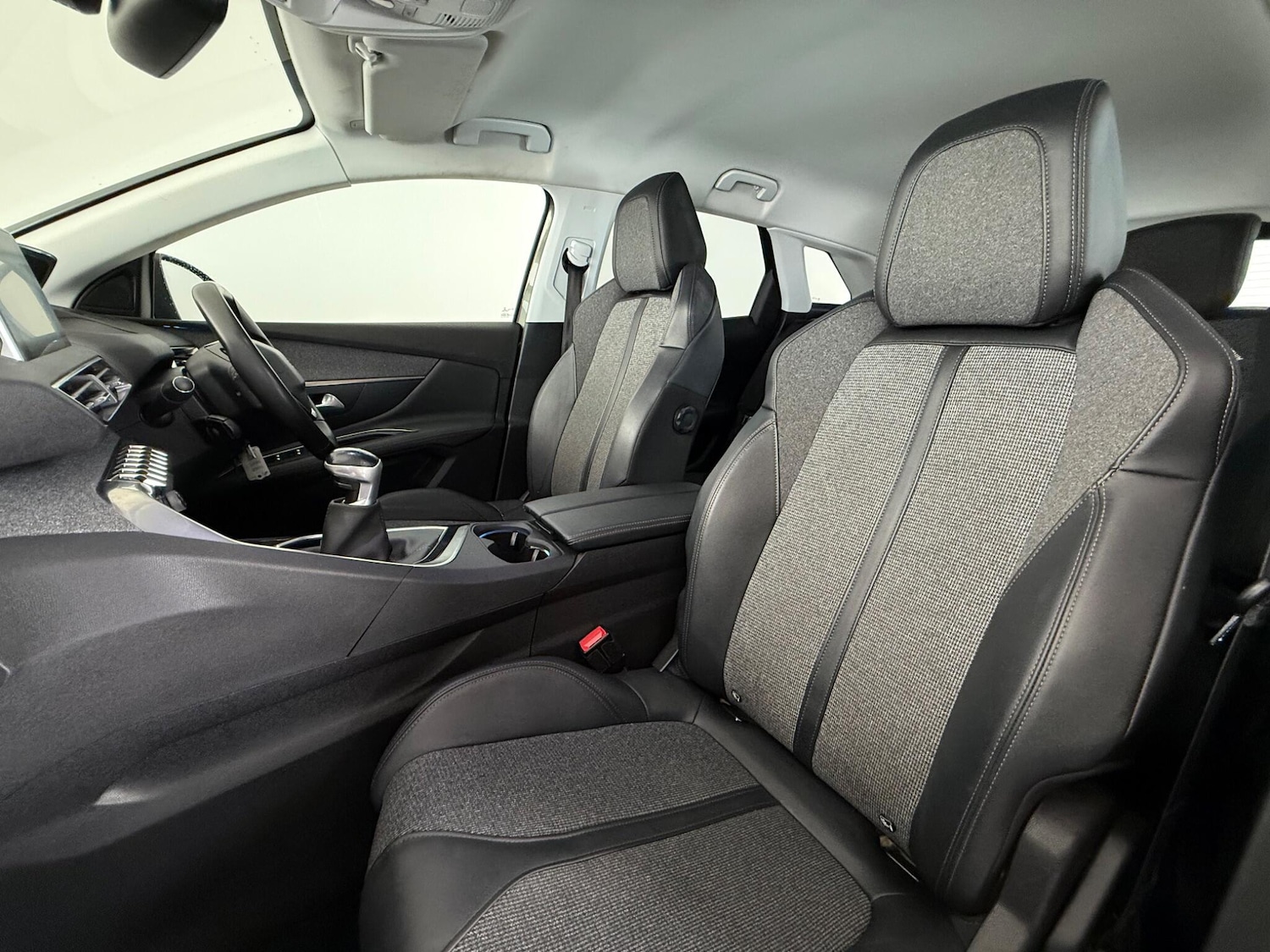 Used Peugeot 3008 2019 for sale - 76551025: Photo 17