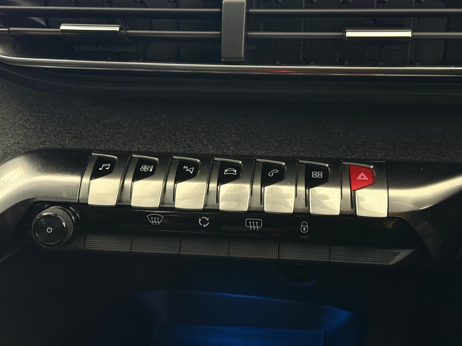 Used Peugeot 3008 2019 for sale - 76551025: Photo 38