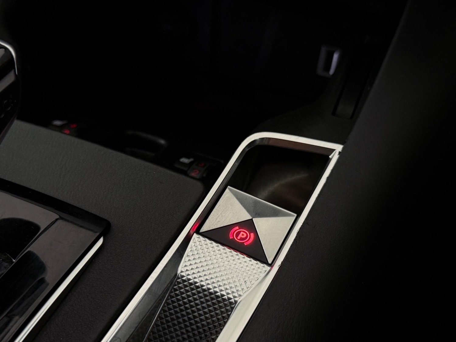 Used DS Automobiles DS 7 2019 for sale - 77840092: Photo 32