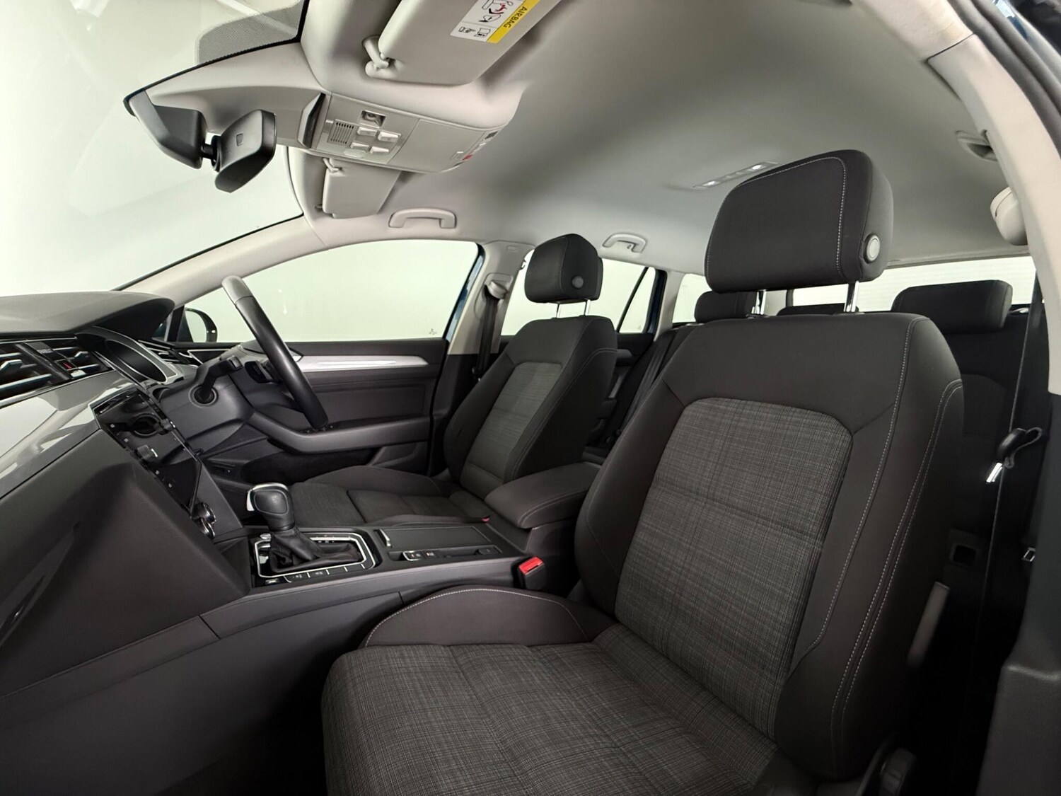 Used Volkswagen Passat 2020 for sale - 77701828: Photo 15