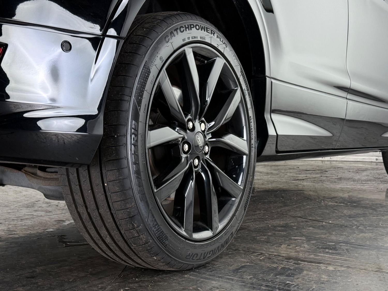 Used Ford Kuga 2018 for sale - 77216832: Photo 9