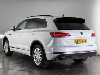 Used Volkswagen Touareg 2020 for sale - 77738792: Photo