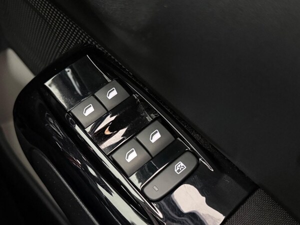Used Citroen C3 2018 for sale - 76105437: Photo 26