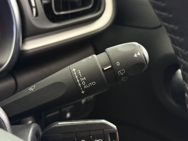 Used Citroen C3 2018 for sale - 76105437: Photo 29