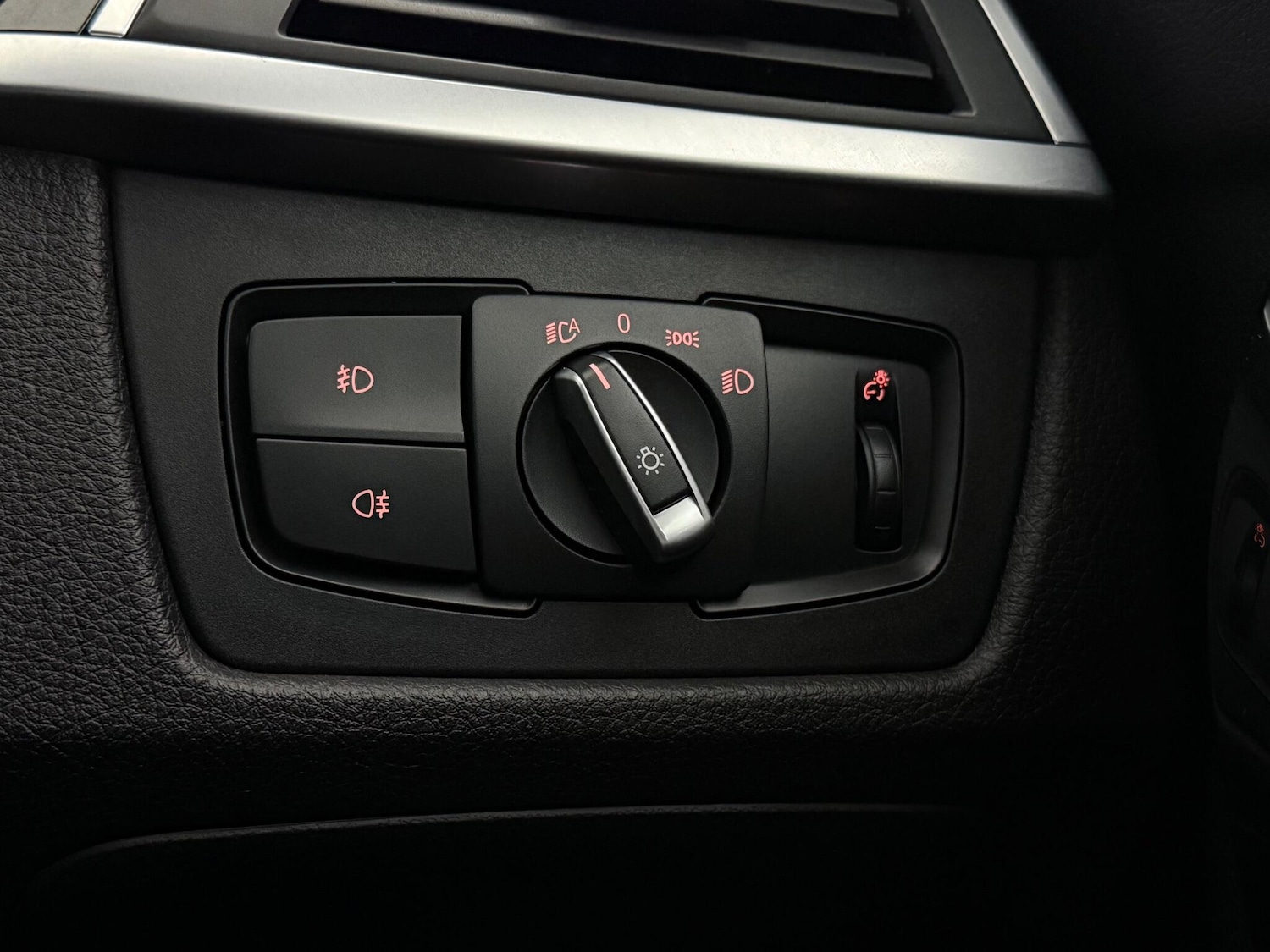 Used BMW 3 Series 2017 for sale - 77182680: Photo 35