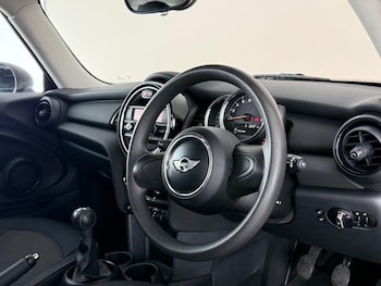 Used MINI Hatch 2015 for sale - 79605943: Photo