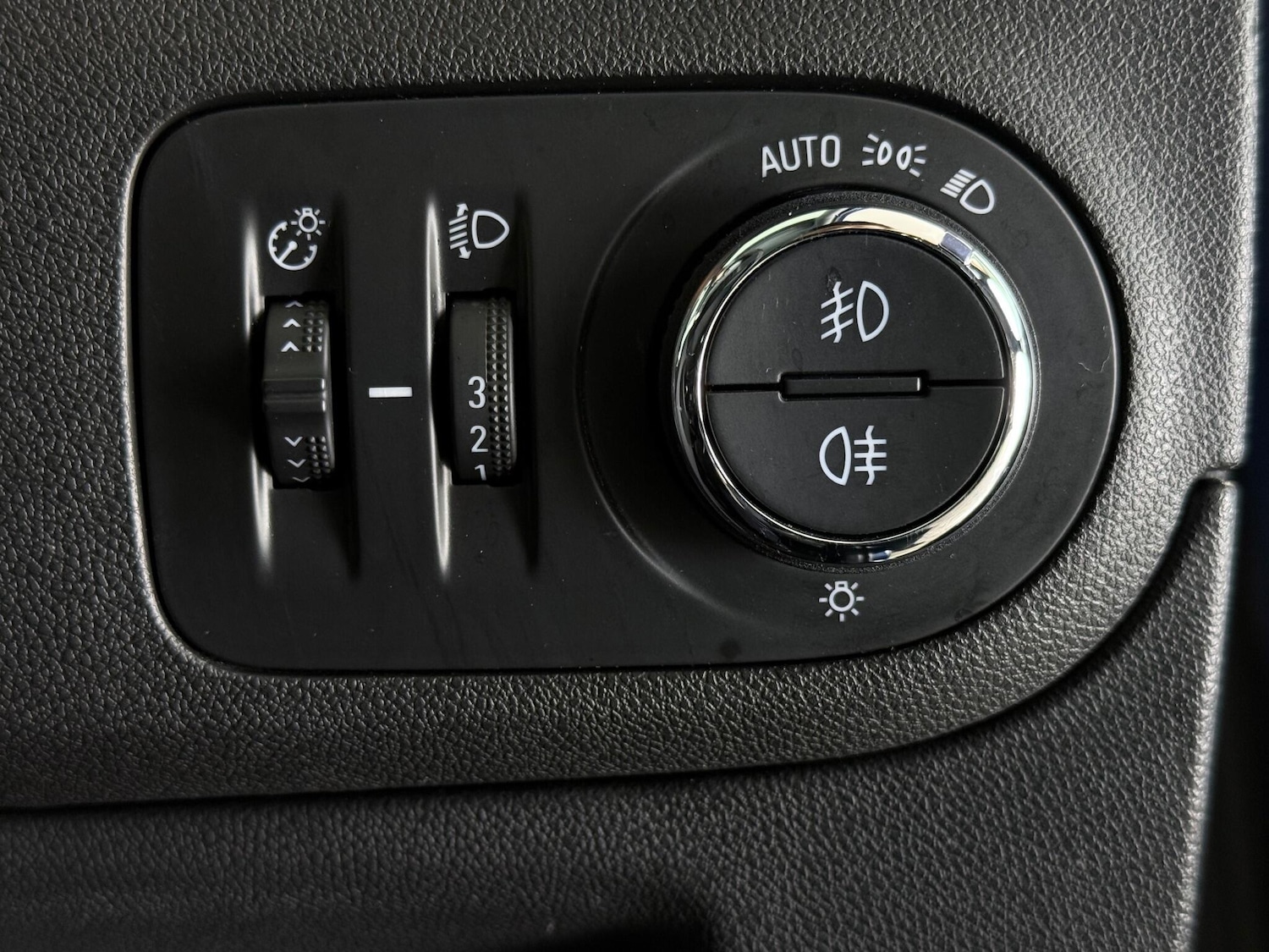 Used Vauxhall Crossland X 2020 for sale - 76592945: Photo 40