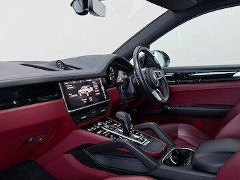 Used Porsche Cayenne 2021 for sale - 78911831: Photo