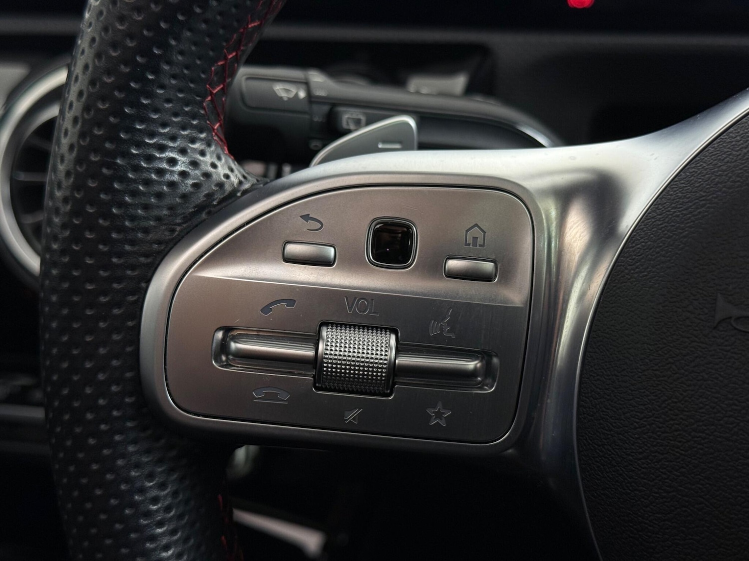 Used Mercedes-Benz A-Class 2019 for sale - 76466694: Photo 23