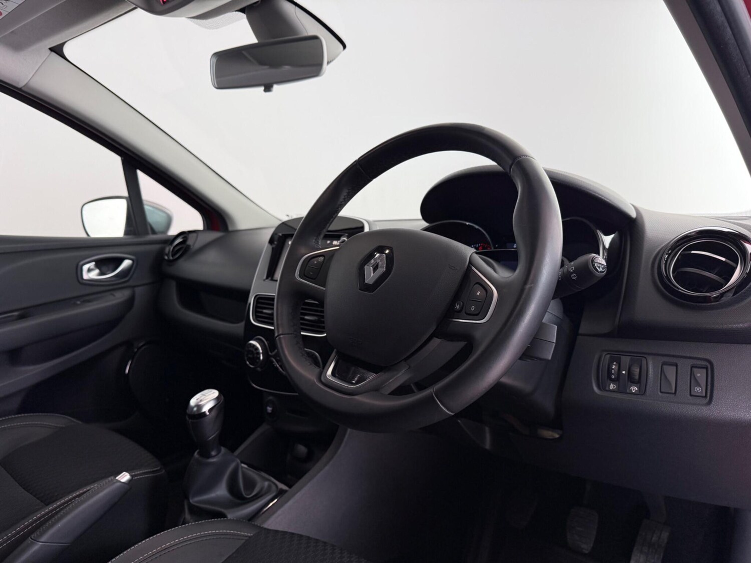 Used Renault Clio 2019 for sale - 77587461: Photo 18