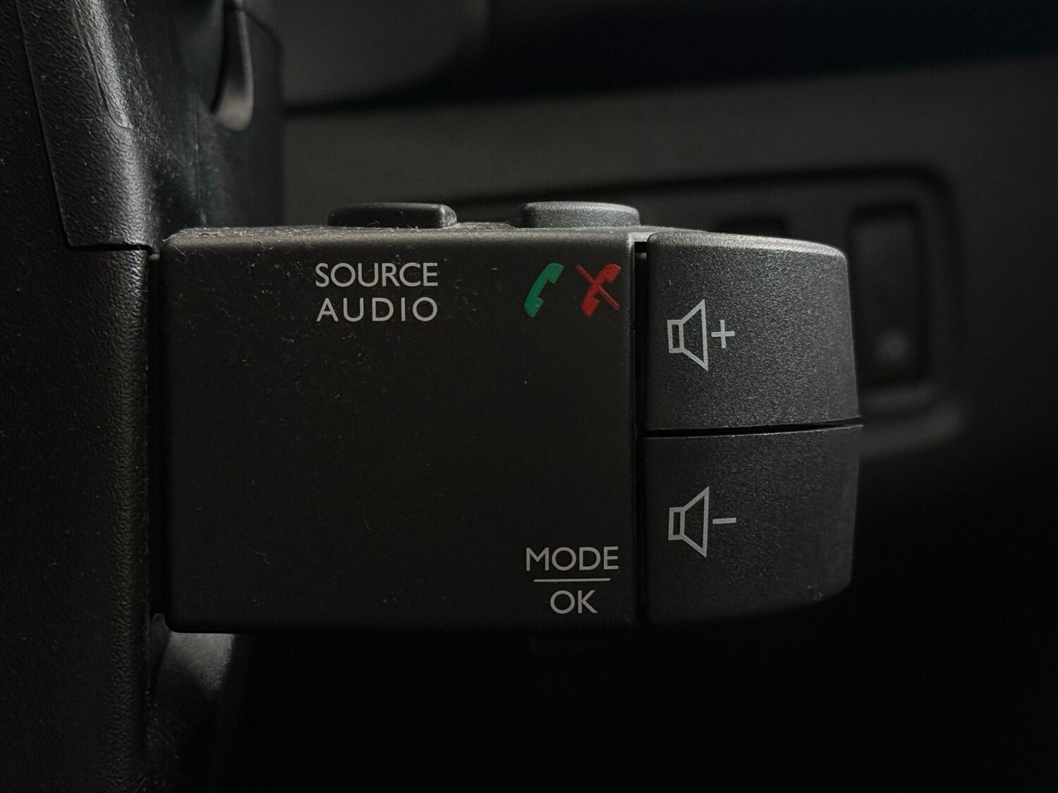 Used Renault Clio 2019 for sale - 77587461: Photo 23