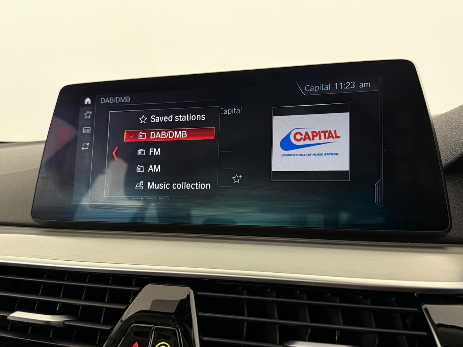 Used BMW 5 Series 2017 for sale - 77182340: Photo 28