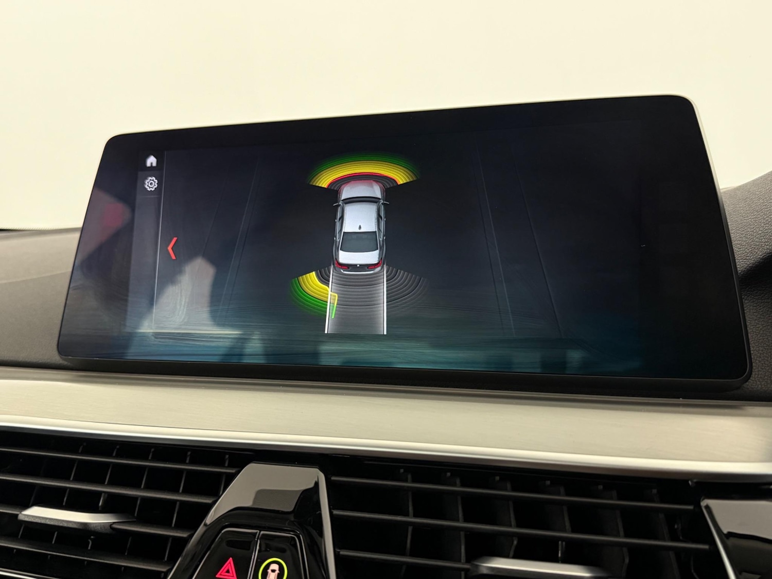 Used BMW 5 Series 2017 for sale - 77182340: Photo 29