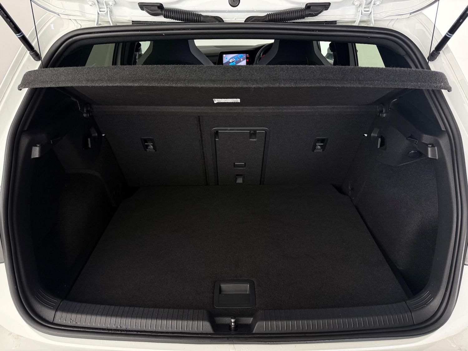 Used Volkswagen Golf 2022 for sale - 77217000: Photo 10