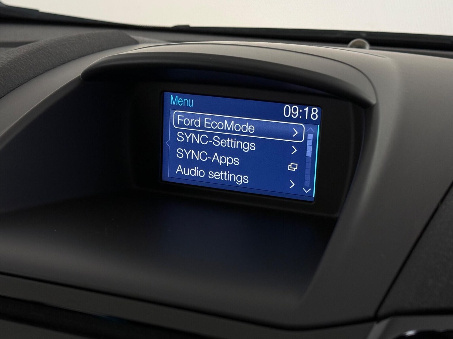 Used Ford Fiesta 2015 for sale - 77984729: Photo 23