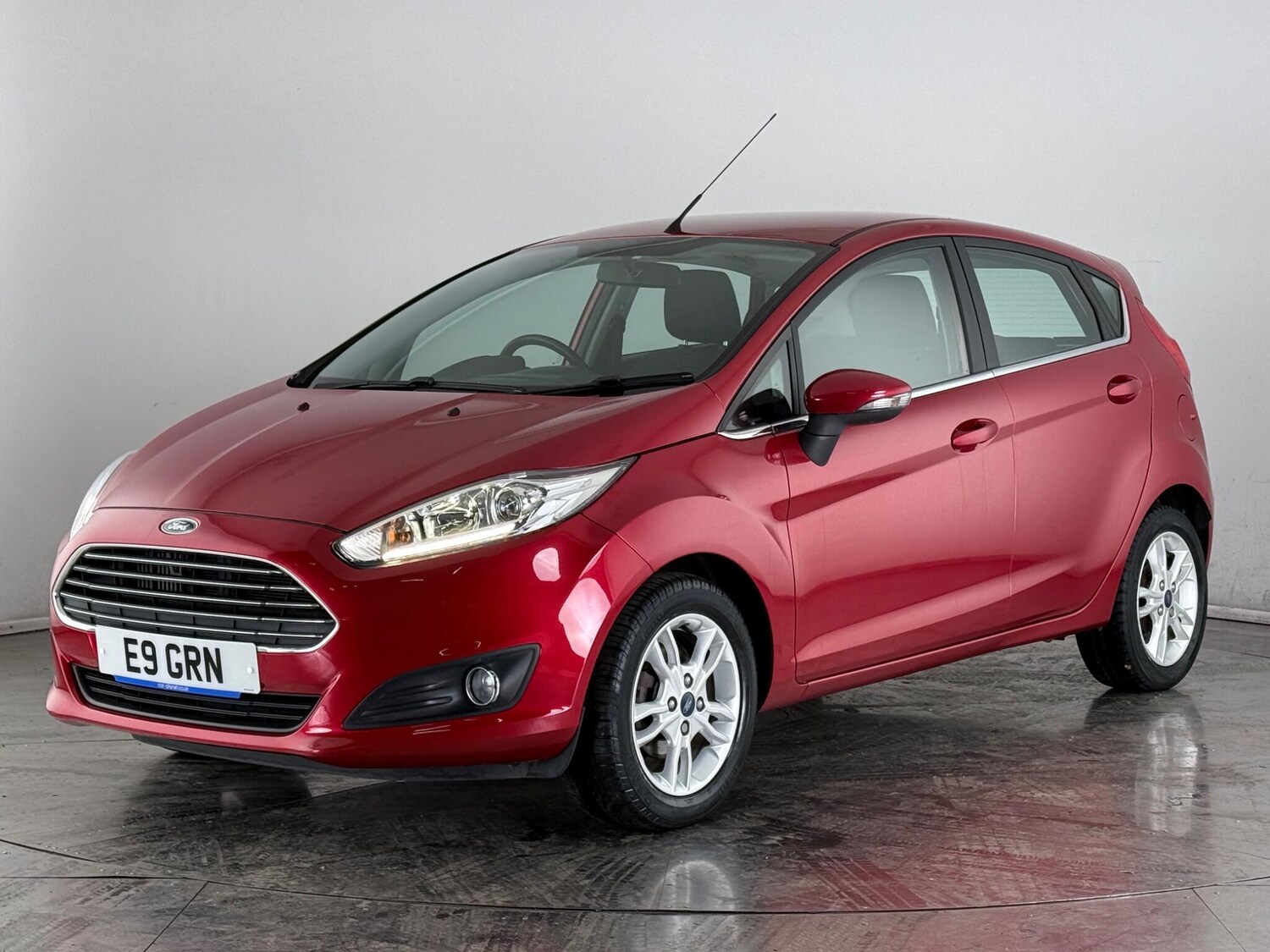 Used Ford Fiesta 2015 for sale - 77984729: Photo 3