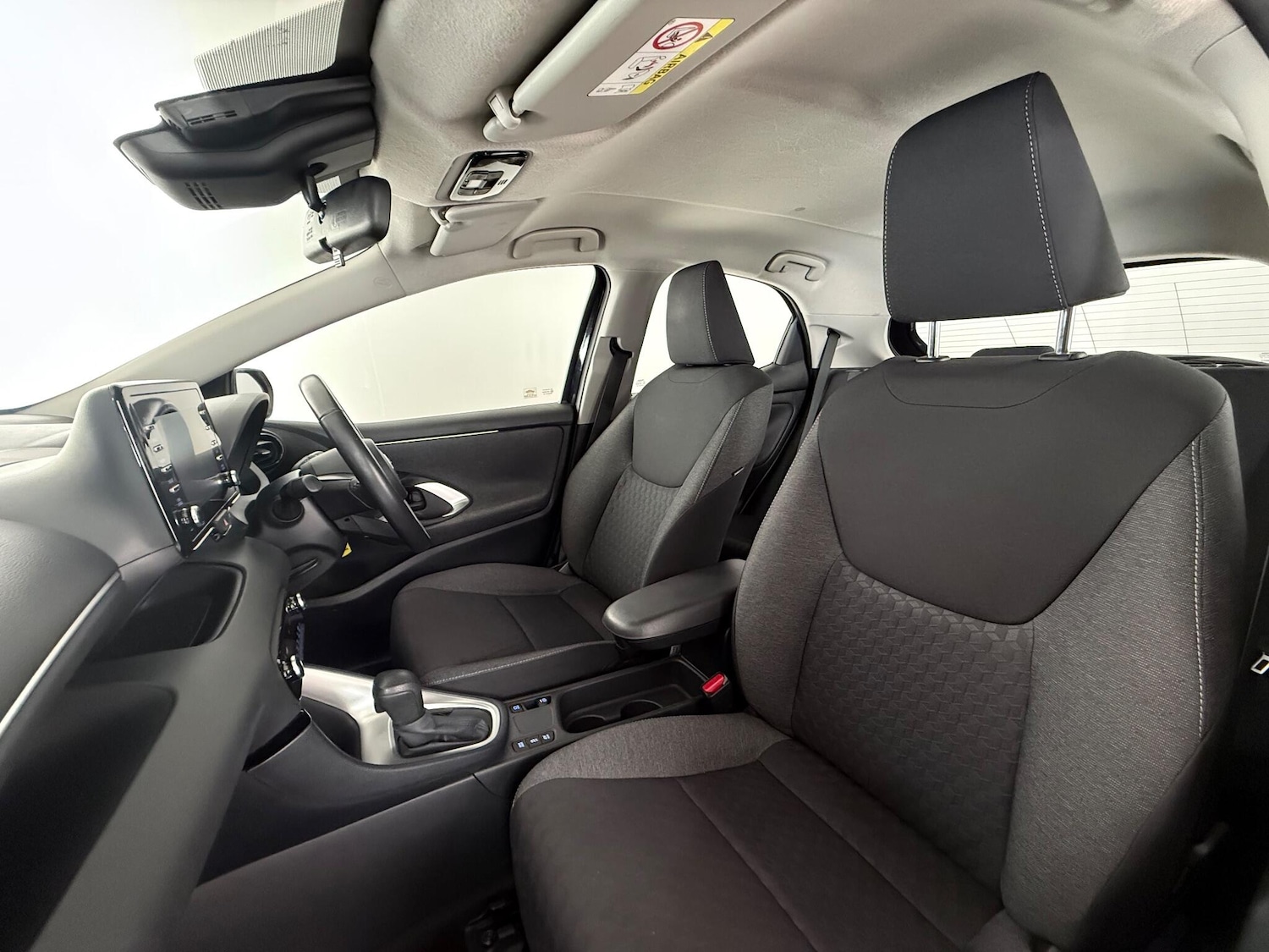 Used Toyota Yaris 2021 for sale - 77260456: Photo 14