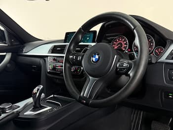 Used BMW 3 Series 2017 for sale - 79602438: Photo