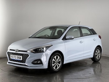 Used Hyundai i20 2020 for sale - 77587432: Photo