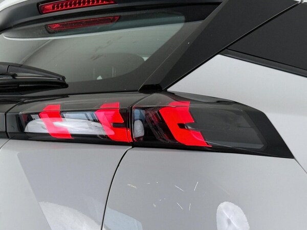 Used Peugeot 2008 2021 for sale - 76163532: Photo 10