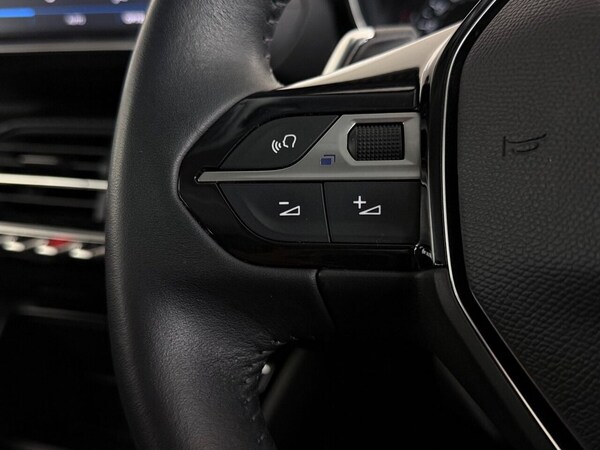 Used Peugeot 2008 2021 for sale - 76163532: Photo 23
