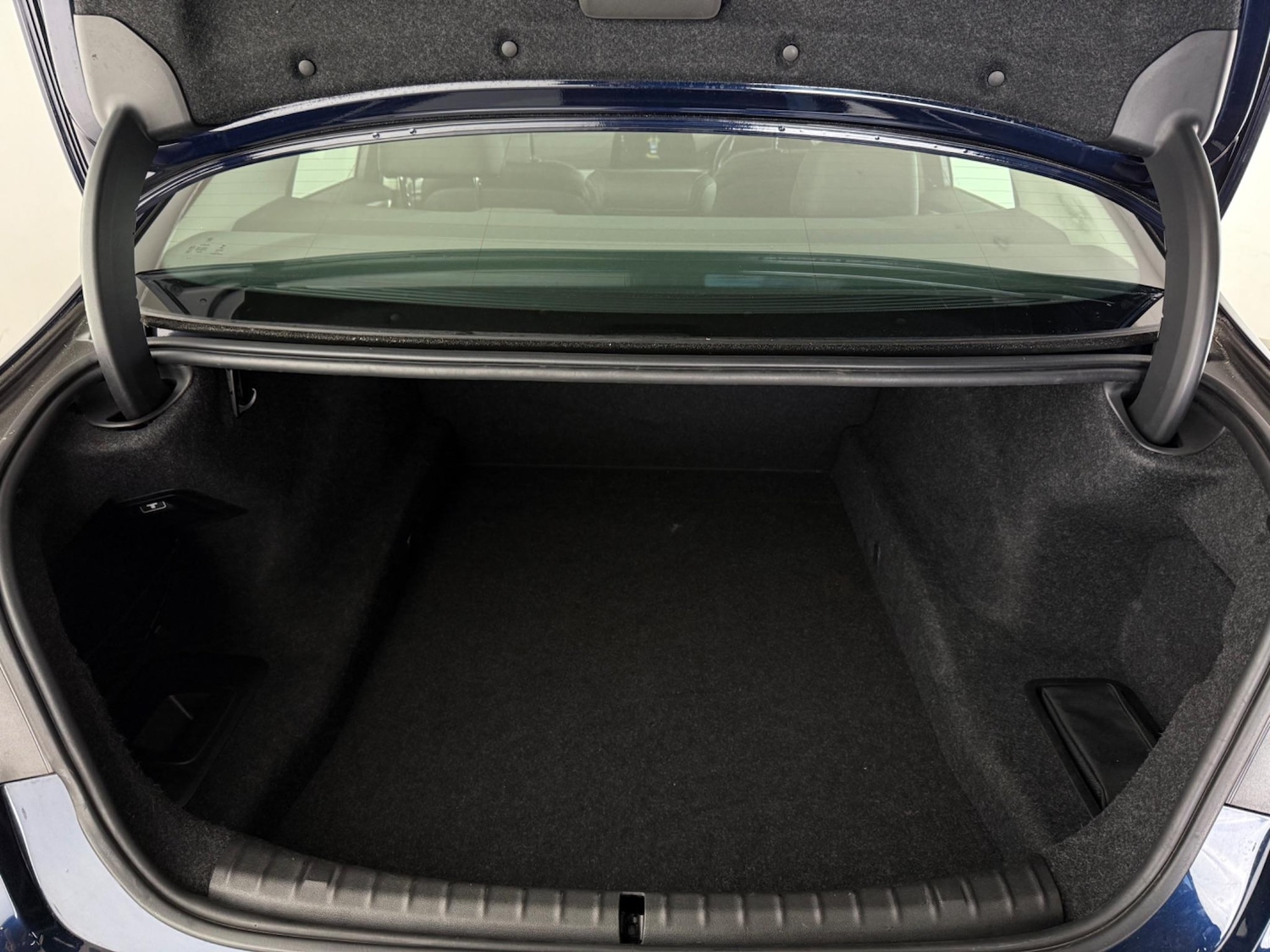 Used BMW 5 Series 2017 for sale - 77260581: Photo 10