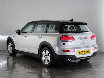 Used MINI Clubman 2020 for sale - 77260090: Photo