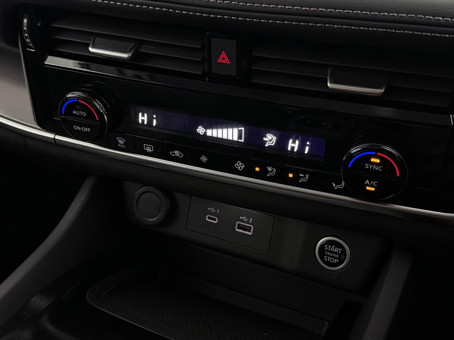 Used Nissan X-Trail 2024 for sale - 77183052: Photo 32