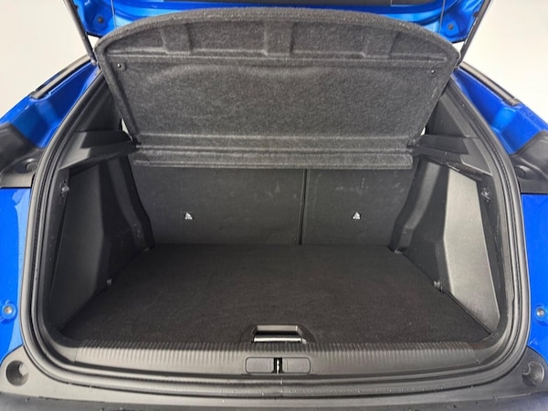 Used Peugeot 2008 2021 for sale - 76203133: Photo 11