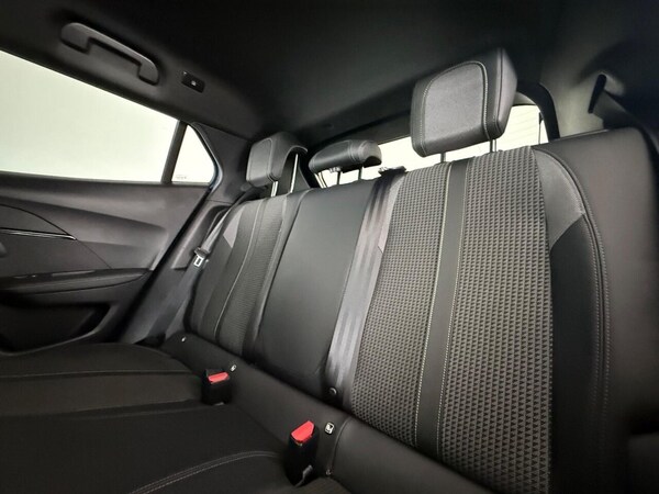 Used Peugeot 2008 2021 for sale - 76203133: Photo 18