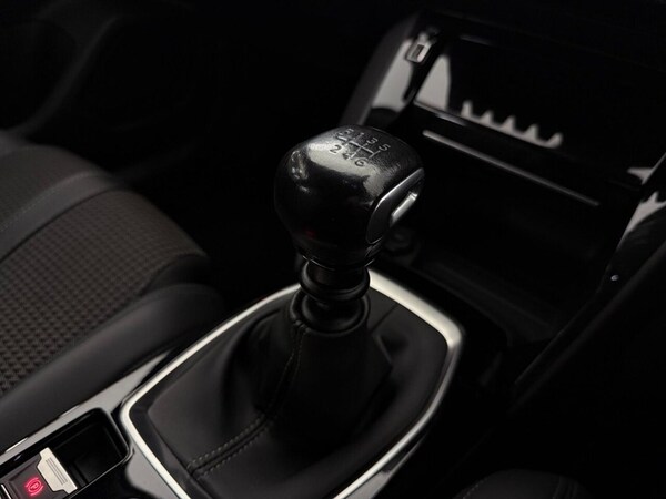 Used Peugeot 2008 2021 for sale - 76203133: Photo 43