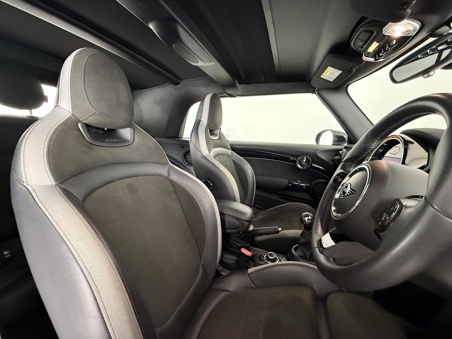 Used MINI Convertible 2022 for sale - 77221623: Photo 18