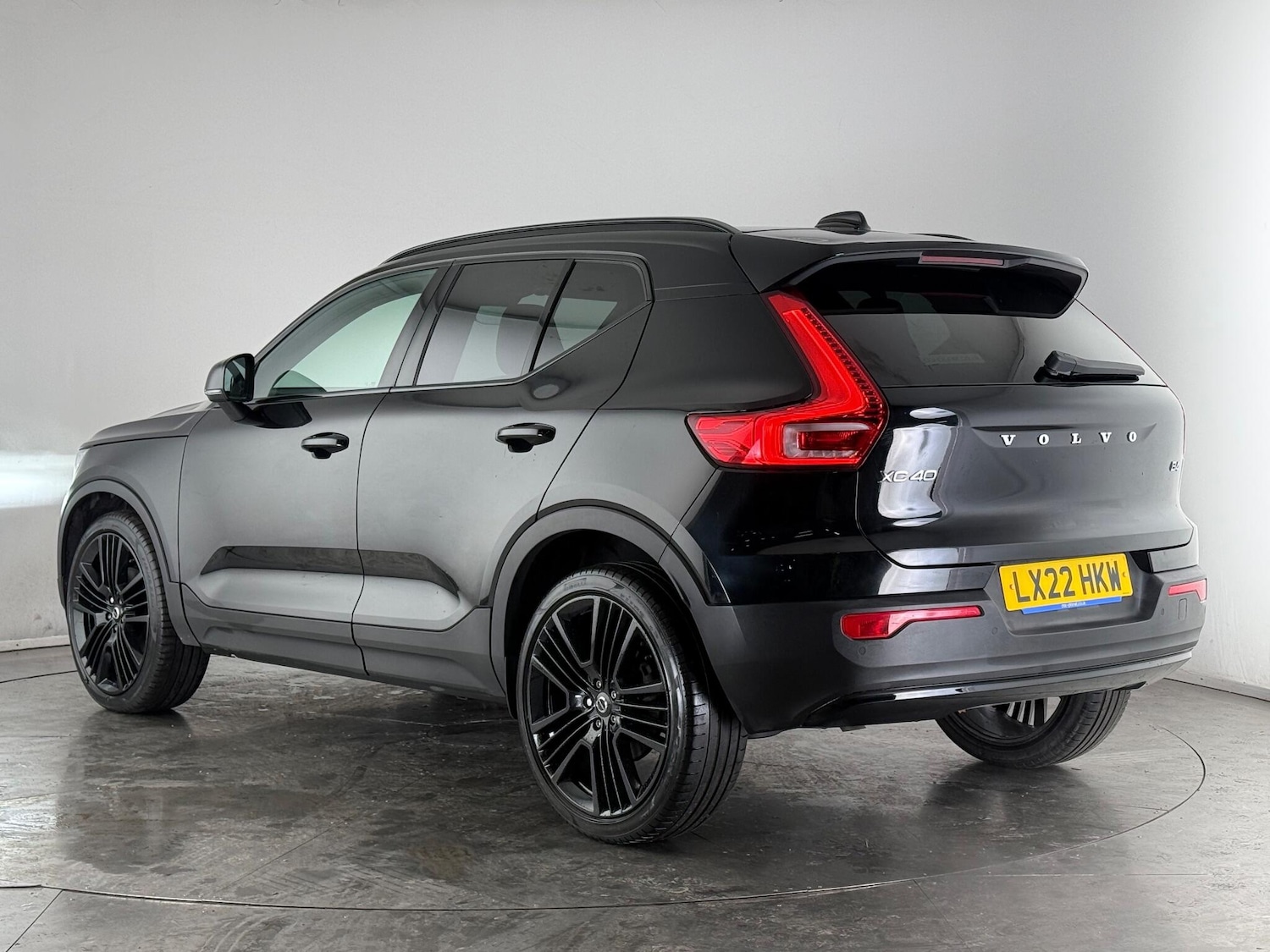 Used Volvo XC40 2022 for sale - 77222226: Photo 4