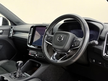 Used Volvo XC40 2021 for sale - 79353491: Photo