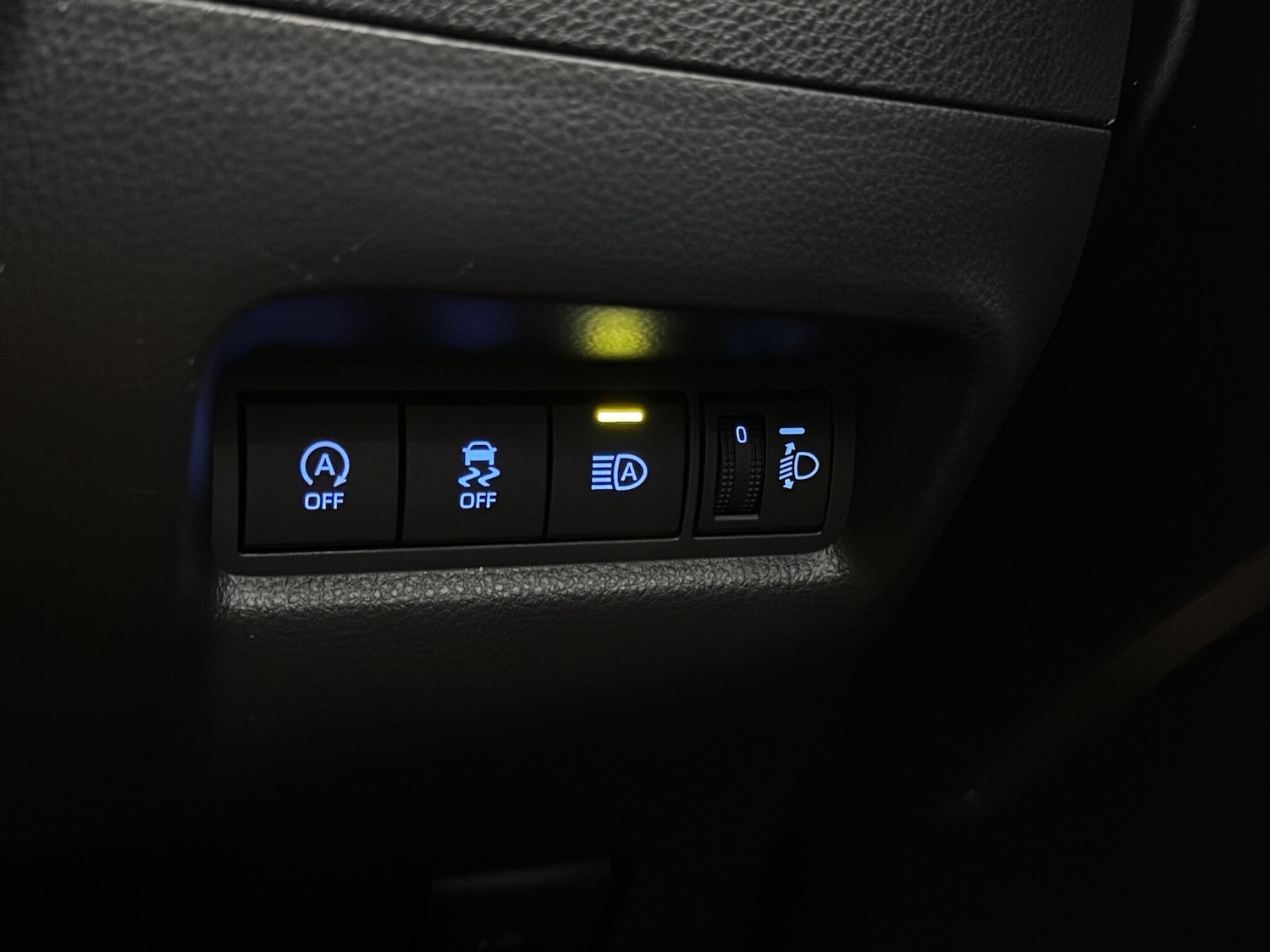 Used Toyota Aygo X 2023 for sale - 76467033: Photo 39