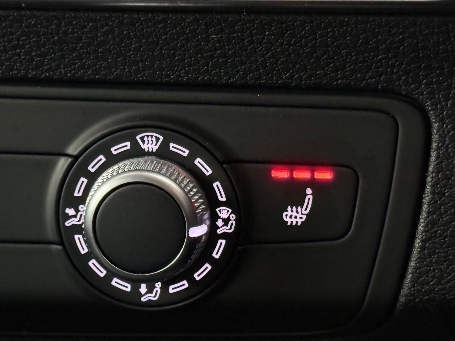 Used Audi Q2 2022 for sale - 77222251: Photo 38