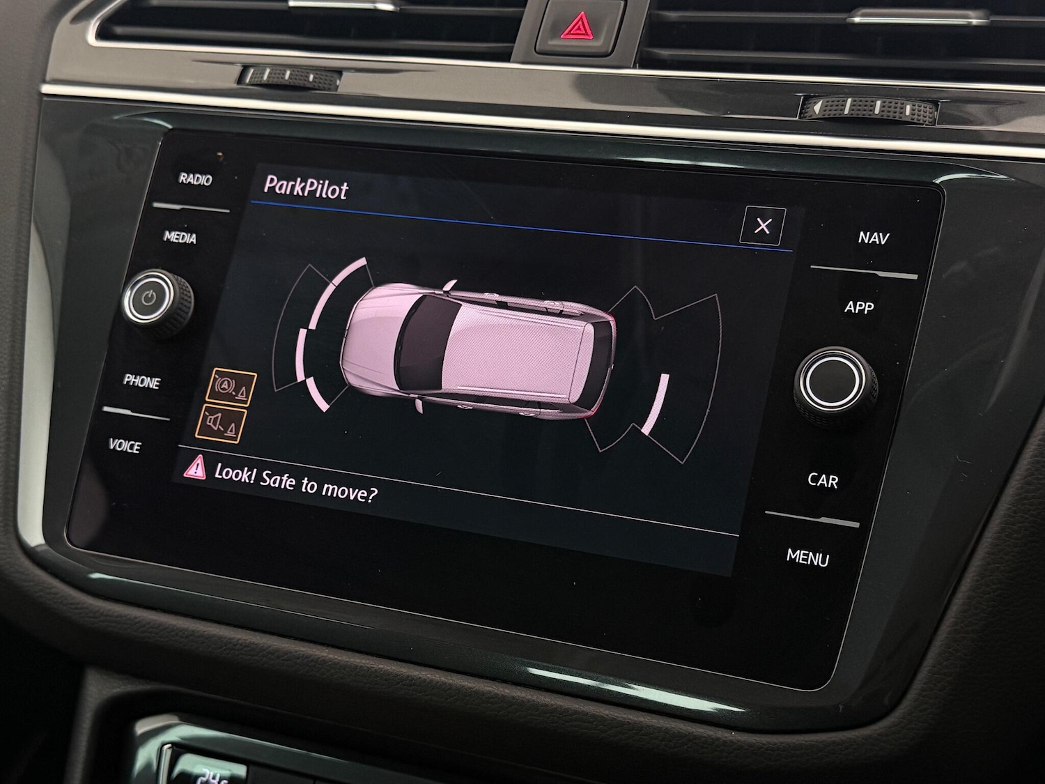 Used Volkswagen Tiguan 2017 for sale - 77182915: Photo 33