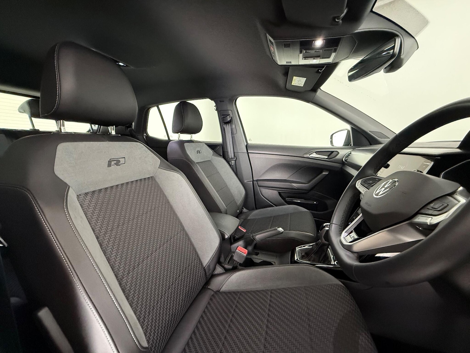 Used Volkswagen T-Cross 2022 for sale - 77081397: Photo 16