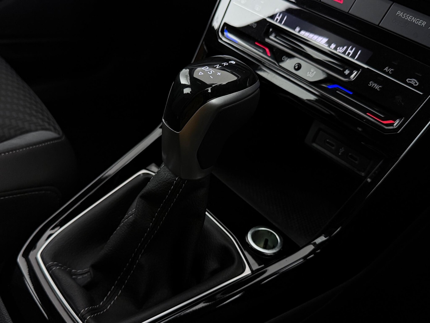 Used Volkswagen T-Cross 2022 for sale - 77081397: Photo 40