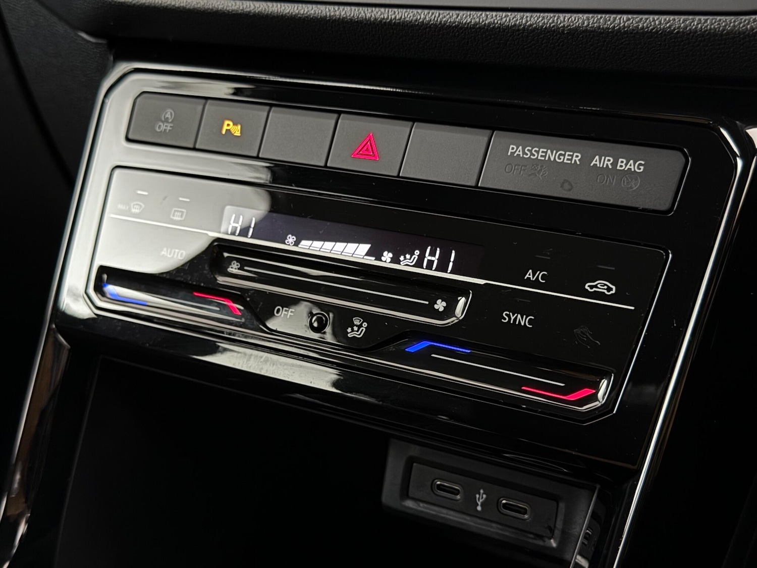 Used Volkswagen T-Cross 2022 for sale - 77081397: Photo 41