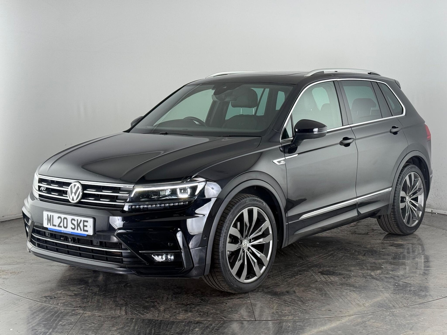 Used Volkswagen Tiguan 2020 for sale - 76466920: Photo 3