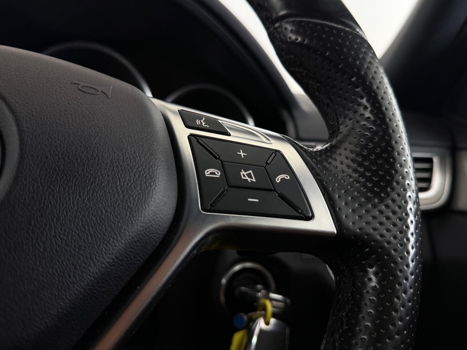 Used Mercedes-Benz E Class 2015 for sale - 77243143: Photo 21